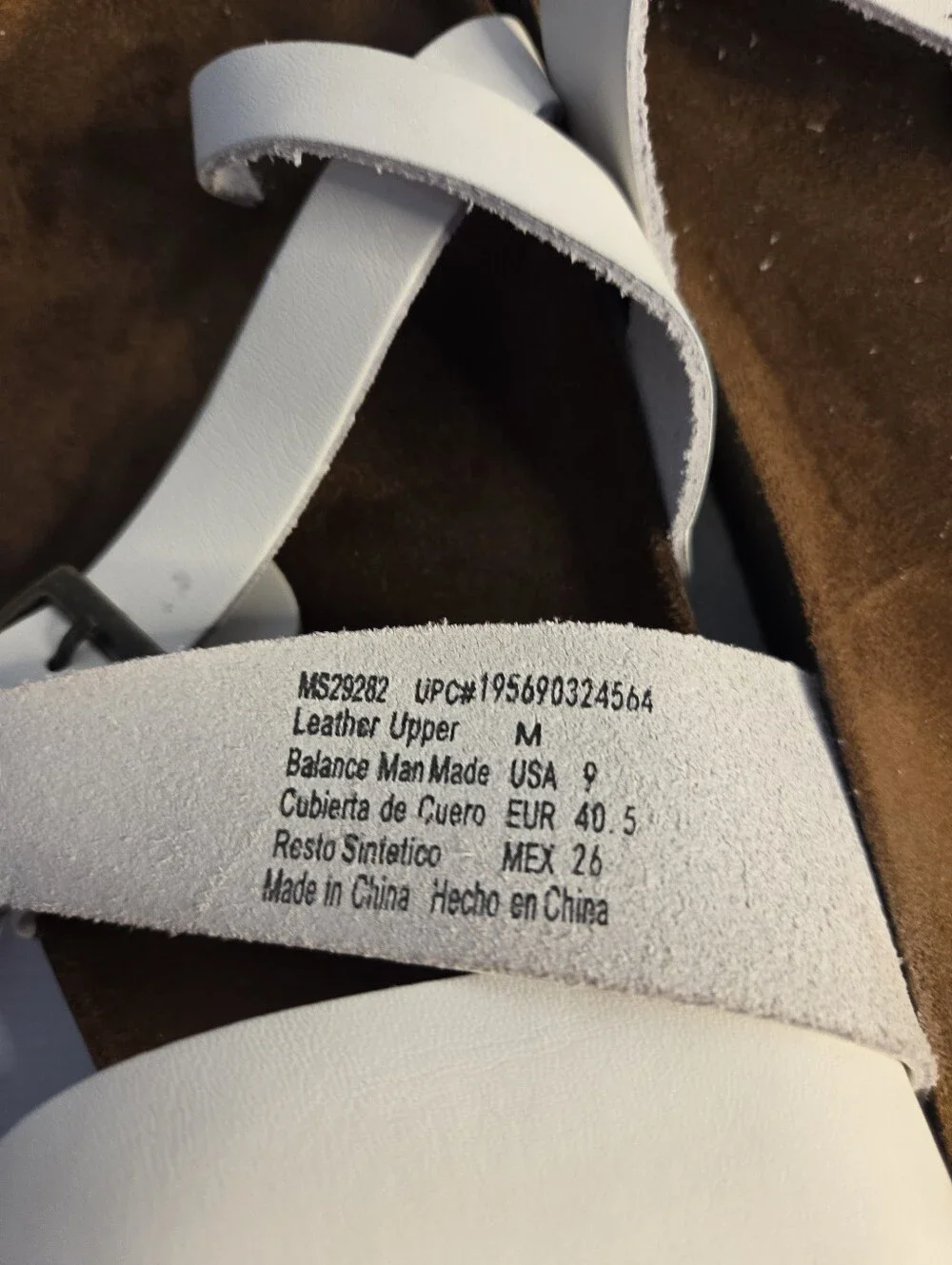 Mountain Sole White Sandals Size 9 - Picture 5 of 6